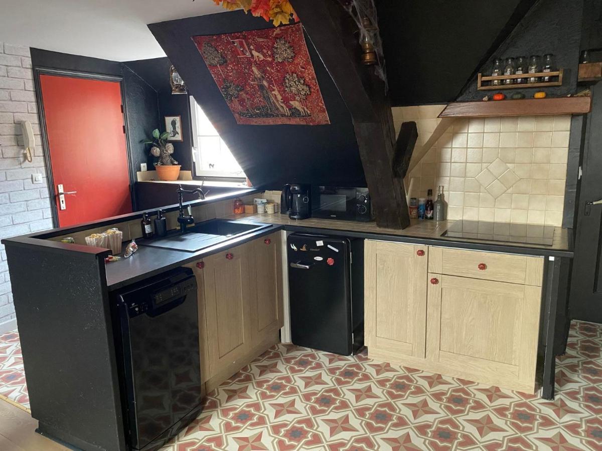 Le Gite Du Sorcier 89 Avallon Exterior photo